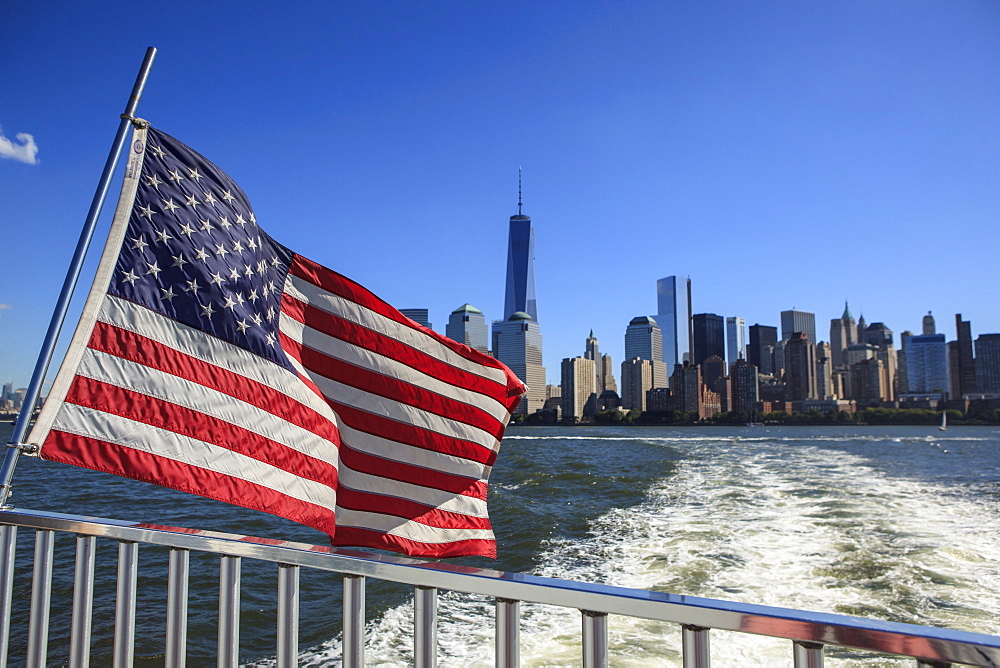 1 World Trade Centre Tower and New York's financial district as seen from the Hudson River, New York, United States of America, North America