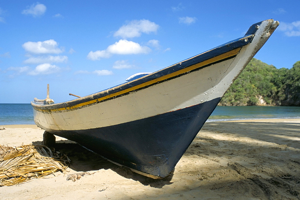 Traditional fishing boat, Playa Medina, Paria Peninsula, Venezuela, South America