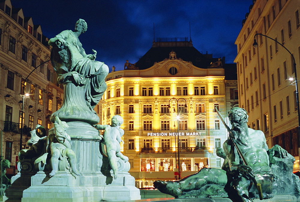 Statues at fountain and Pension Neuer Markt at Neuer Markt Square, Innere Stadt, Vienna, Austria, Europe