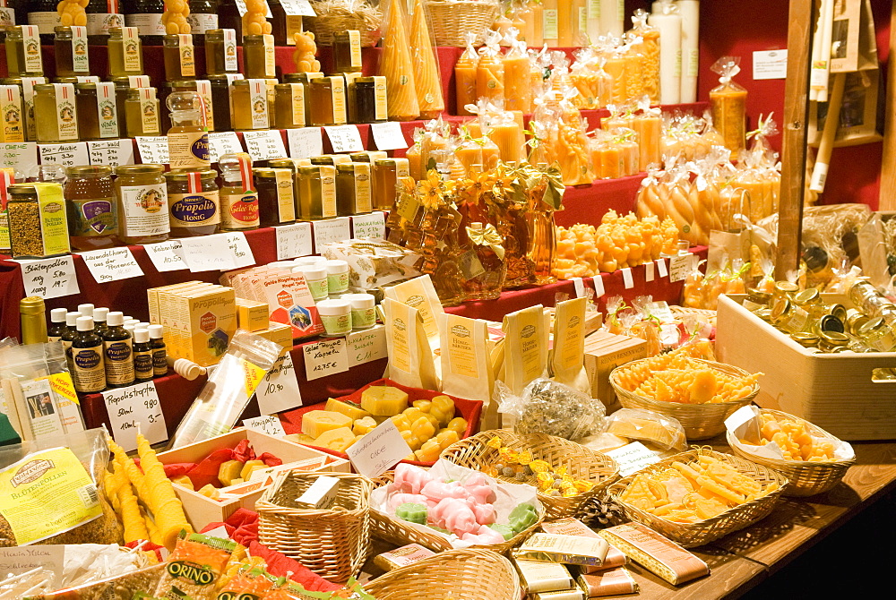 Stall with health products at Christkindlmarkt (Christmas Market), Spittelberg, Neubau suburb, Vienna, Austria, Europe