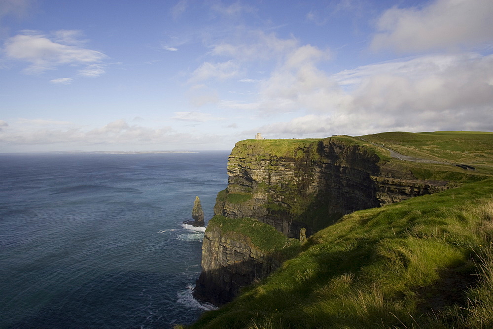 Cliffs of Moher, County Clare, Munster, Republic of Ireland, Europe