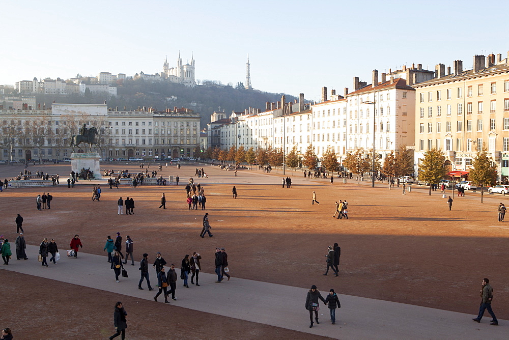 Place Bellecour, Lyon, Rhone-Alpes, France, Europe