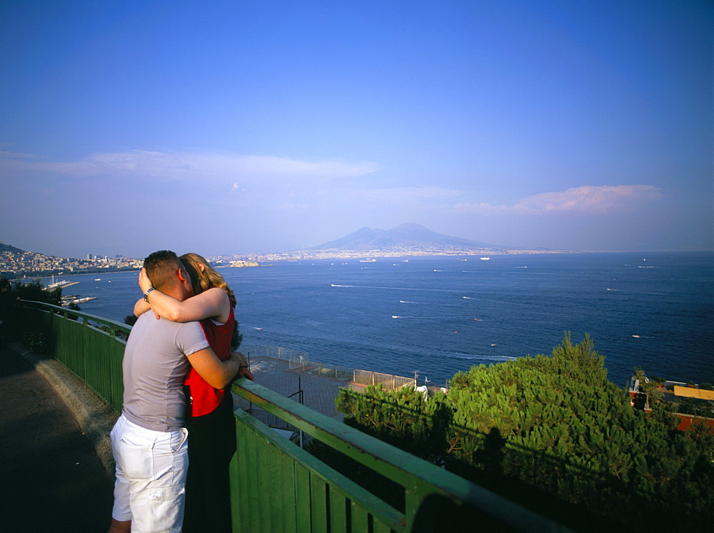 Couple kissing, Naples, Campania, Italy, Europe