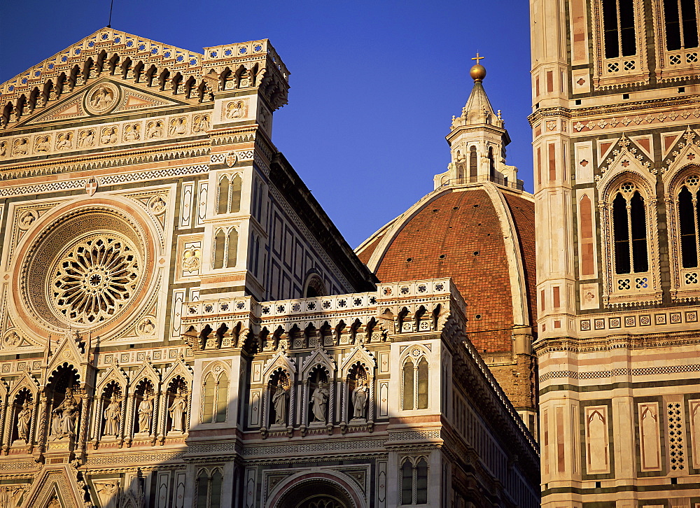 Exterior of the Christian cathedral, the Duomo, S. Maria del Fiore, Florence, UNESCO World Heritage Site, Tuscany, Italy, Europe