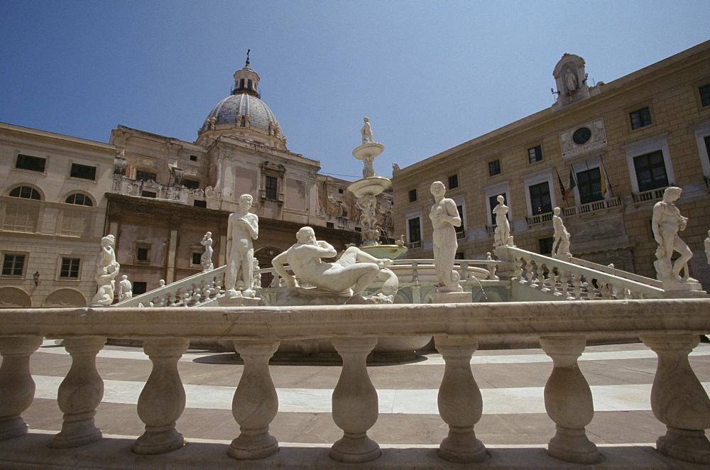 Pretoria Fountain, Palermo, Sicily, Italy, Europe