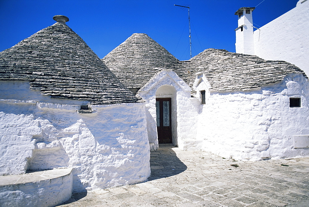 Trulli, Alberobello, UNESCO World Heritage Site, Puglia, Italy, Europe