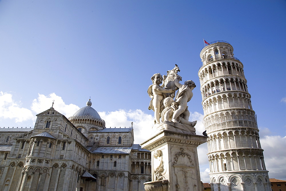 The Duomo and the Leaning Tower of Pisa, UNESCO World Heritage Site, Pisa, Tuscany, Italy, Europe