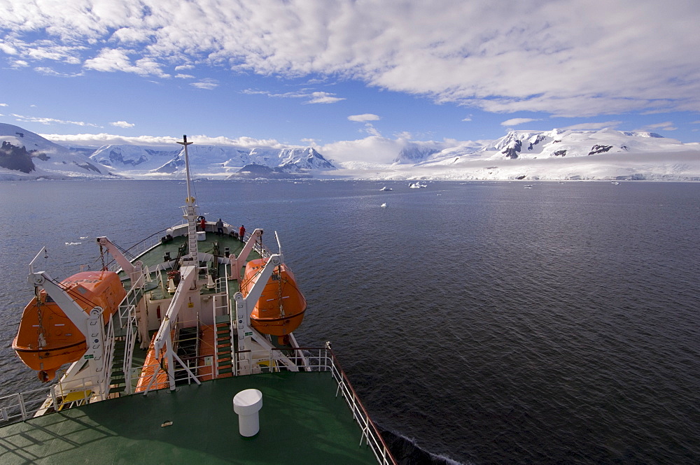 Antarctic Dream ship, Gerlache Strait, Antarctic Peninsula, Antarctica, Polar Regions