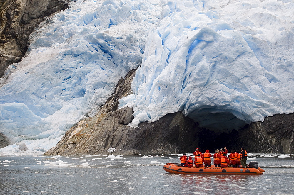 Garibaldi Glacier, Darwin National Park, Tierra del Fuego, Patagonia, Chile, South America