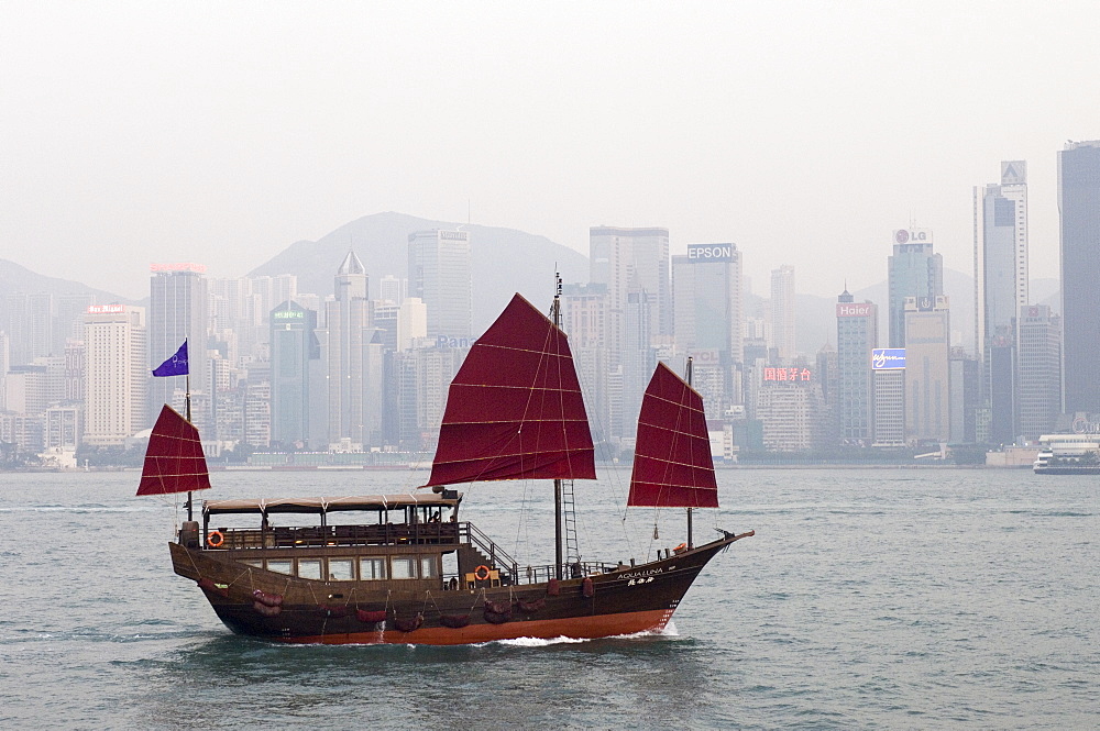 Chinese Junk, Hong Kong, China, Asia