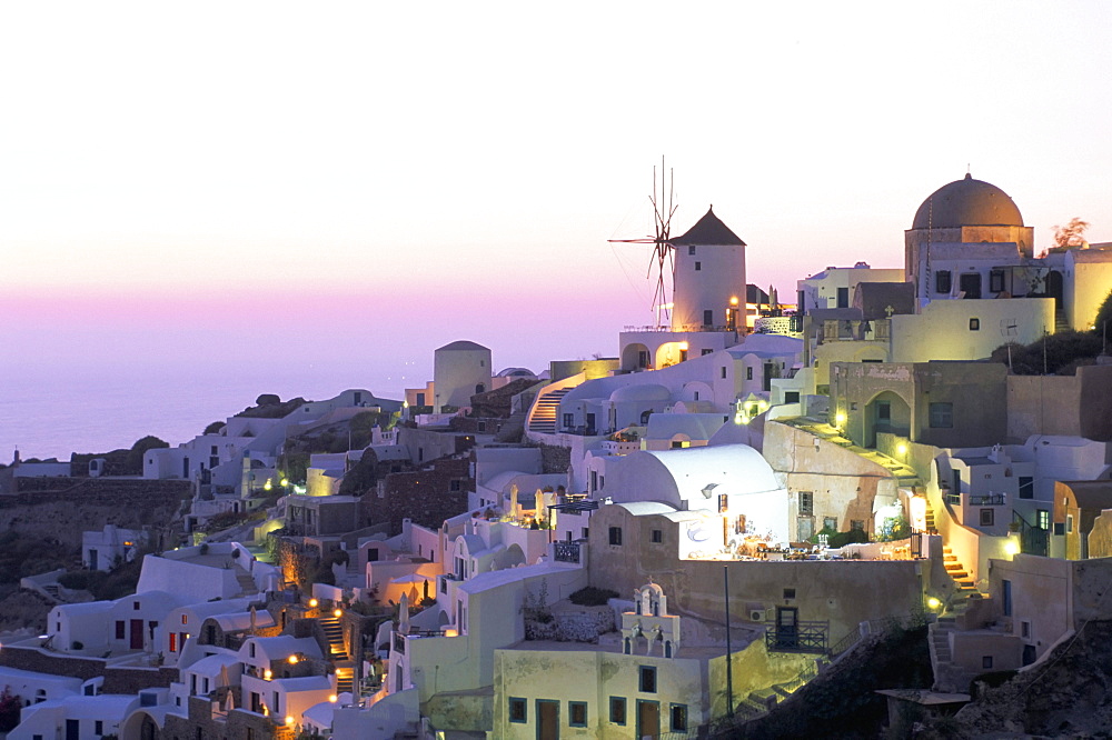 Oia (Ia), island of Santorini (Thira), Cyclades Islands,Aegean, Greek Islands, Greece, Europe