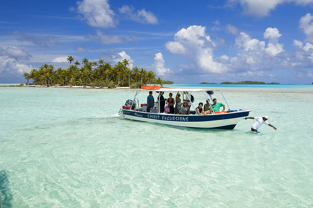 Blue Lagoon, Rangiroa, Tuamotu Archipelago, French Polynesia, Pacific Islands, Pacific