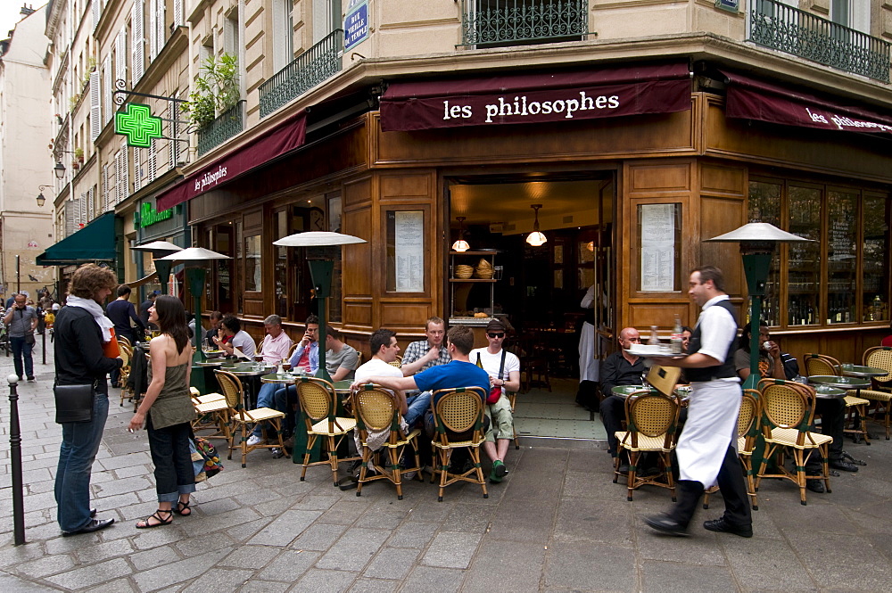 Les Philosophes Brasserie, Rue Vieille du Temple, Marais Quarter, Paris, France, Europe