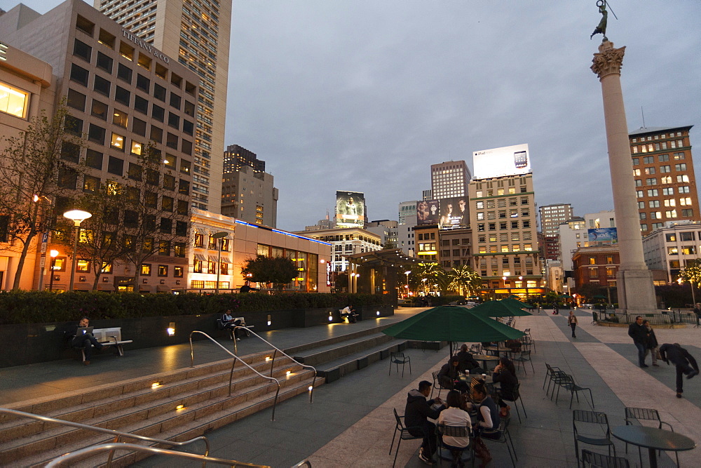 Union Square at dusk, San Francisco, California, United States of America, North America