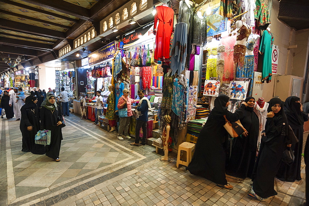 Mutrah souk, Muscat, Oman, Middle East