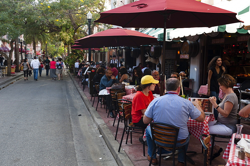 Outdoor cafe in Espanola Way, South Beach, Miami Beach, Florida, United States of America, North America