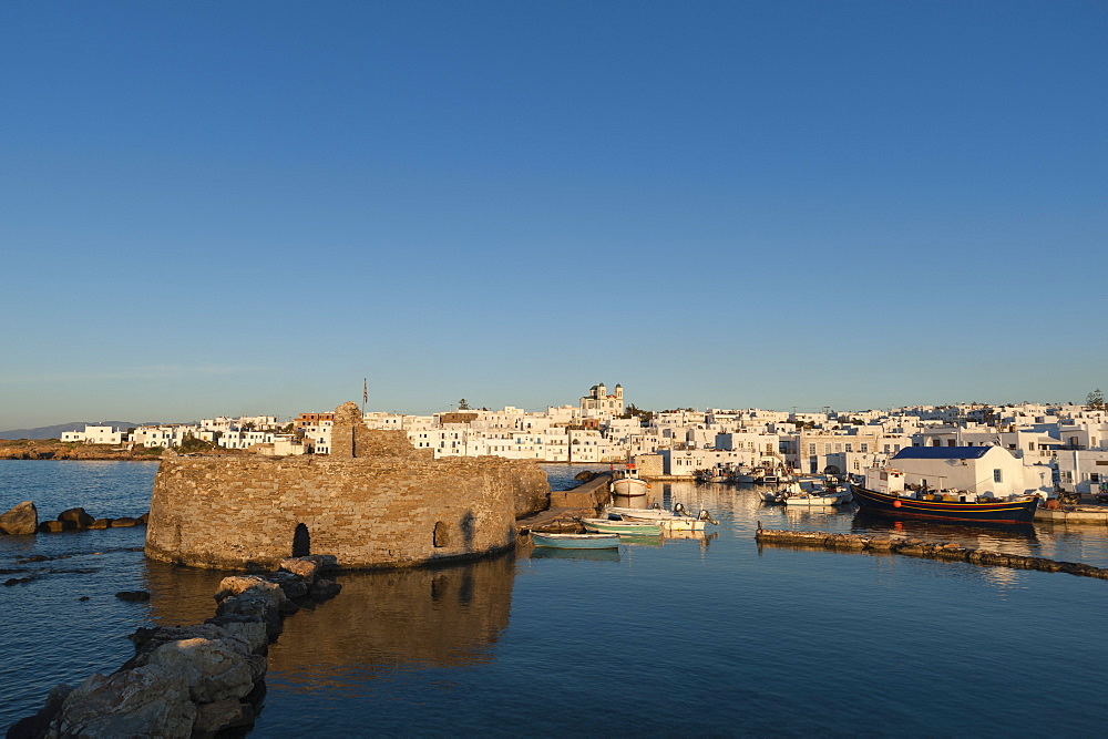 Venetian castle, Naousa, Paros island, Southern Aegean sea, Cyclades, Greek Islands, Greece, Europe