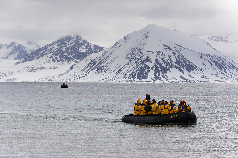 Tourist landing on a beach of Smeerenburg Fjord, Amsterdamoya, Spitsbergen, Svalbard Islands, Arctic, Norway, Europe