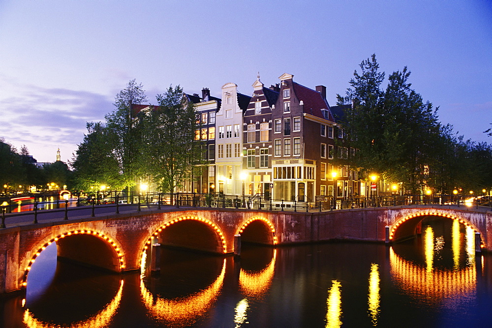 Corner of Keizersgracht and Leidsegracht, Amsterdam, The Netherlands (Holland), Europe