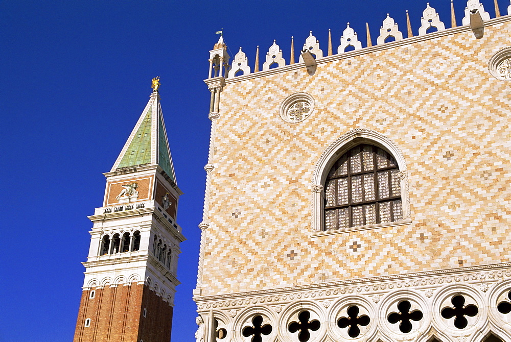 San Marco campanile (St. Mark's bell tower) and Palazzo Ducale (Ducal palace), Venice, UNESCO World Heritage Site, Veneto, Italy, Europe