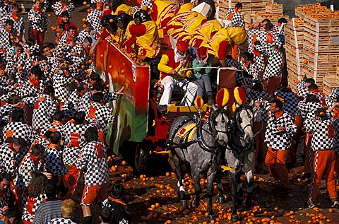Battle of the oranges, Traditional carnival, Ivrea, Piedmont, Italy