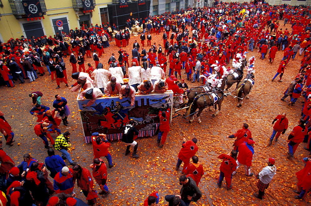 The battle of the oranges, Ivrea, Piedmont, Italy