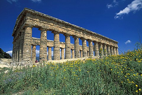 Temple, Segesta, Sicily, Italy 