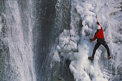 Frozen waterfall, Valpelline, Valle d'Aosta, Italy