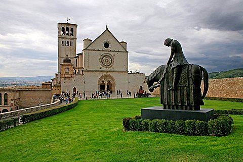 Basilica di San Francesco, UNESCO World Heritage Site, Assisi, Umbria, Italy, Europe