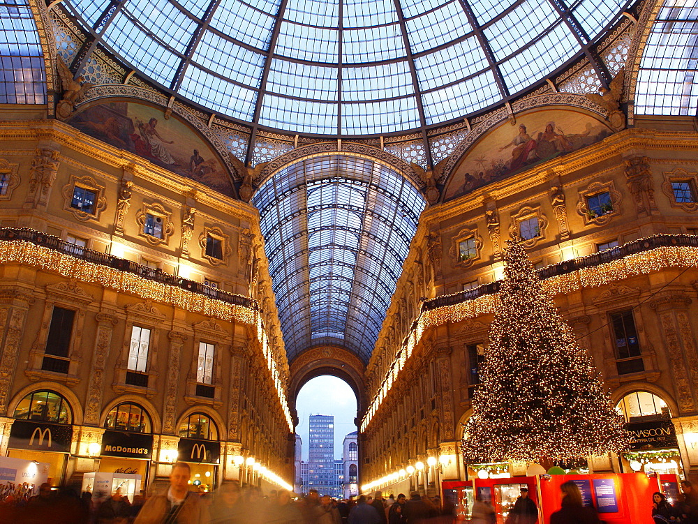 Galleria Vittorio Emanuele II at Christmas, Milan, Lombardy, Italy, Europe