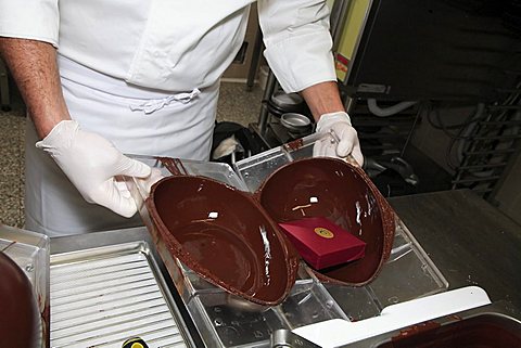 Gift in the egg, Easter egg preparation, Bar Centrale, Lecco, Lombardy, Italy