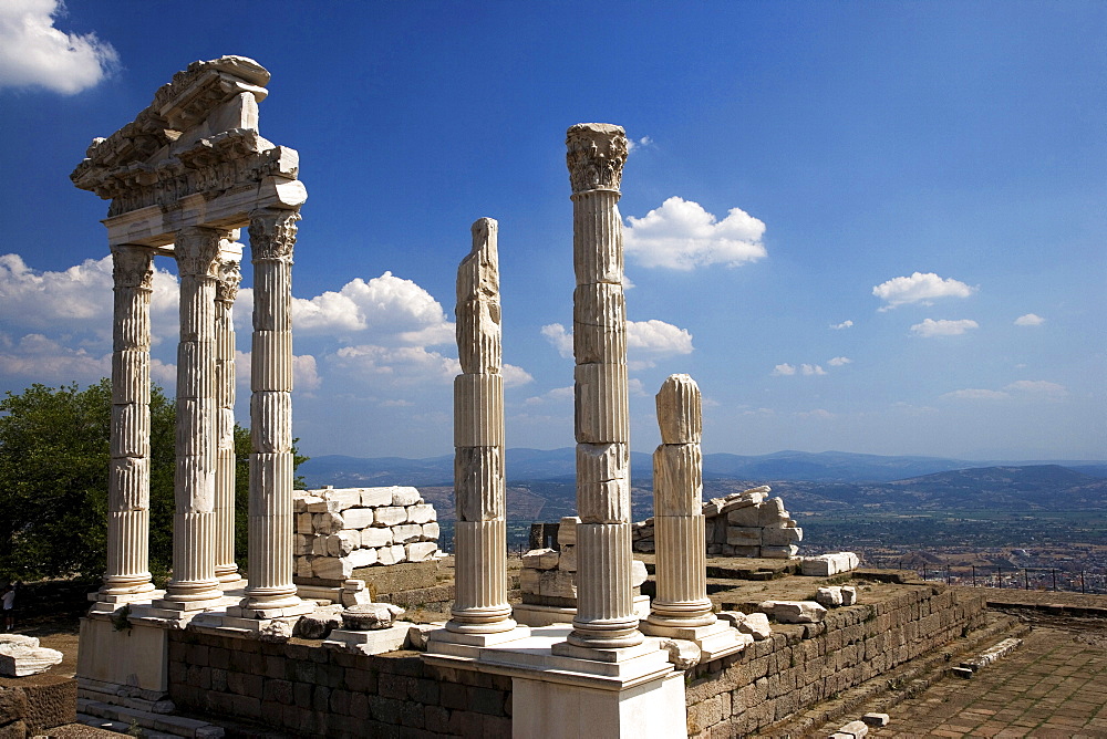 Corinthian capitals and columns of Temple of Trajan, Pergamon, Bergama, Turkey,  Europe 