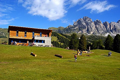 Odle mountains and Juac refuge, Puez Odle natural Park, Gardena Valley, Alto Adige, Italy