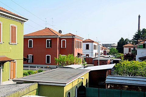 Worker's houses, 19th century Workers' Village, Villaggio Crespi d'Adda, UNESCO World Heritage Site, Lombardy, Italy, Europe 