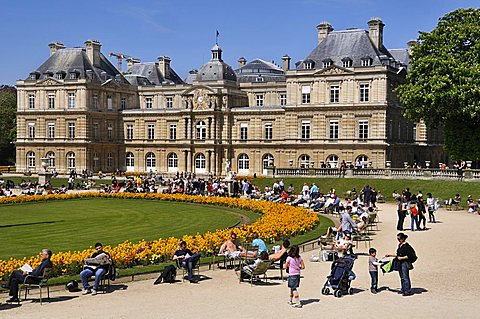 Luxembourg Palace and Jardin du Luxembourg, Rive Gauche, Paris, Ile-de-France, France, Europe