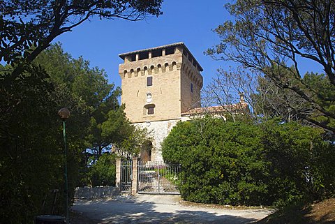 Tower, Portonovo Bay, Parco regionale del Conero, Marche, Italy