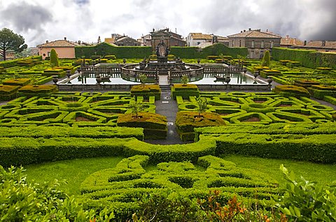 Quadrato fountain on the Italian Garden, Villa Lante, Bagnaia, Lazio, Italy