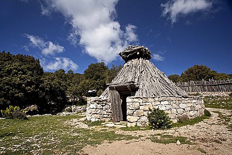 Old typical sheepfold, Supramonte, Urzulei (OG), Sardinia, Italy, Europe