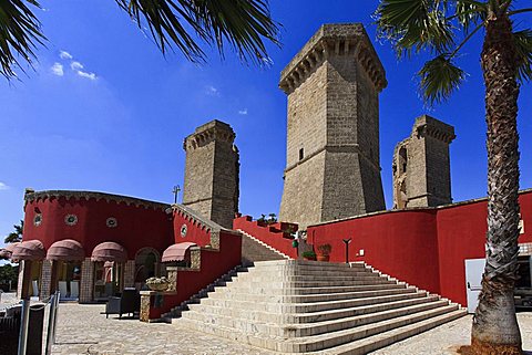 Quattro colonne, Santa Maria al Bagno, Salento, Apulia, Italy