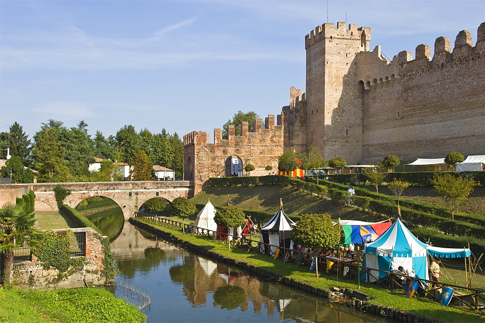 walls and medieval exhibition, cittadella, italy