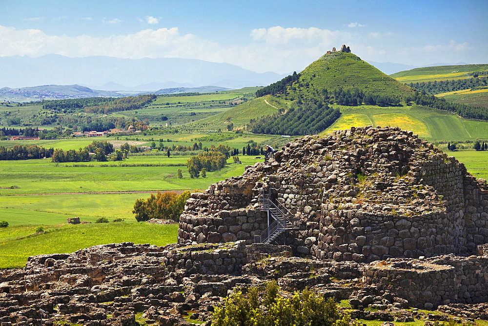 Su Nuraxi, nuraghe di Barumini, Las Plassas castle, Barumini, Marmilla, Medio Campidano, Sardinia, Italy, Europe