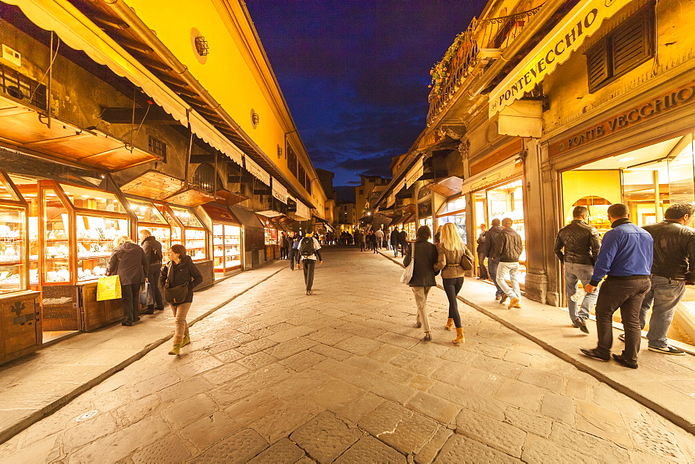 Ponte Vecchio bridge, Florence, Tuscany, Italy, Europe