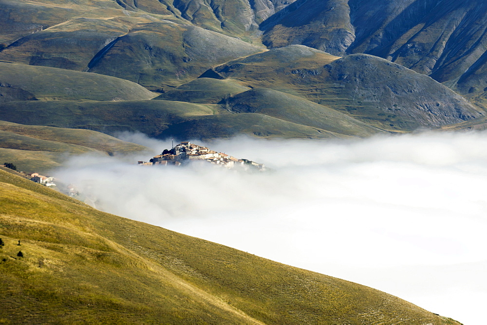 Monti Sibillini National Park, Fog, Castelluccio di Norcia, Umbria, Italy, Europe