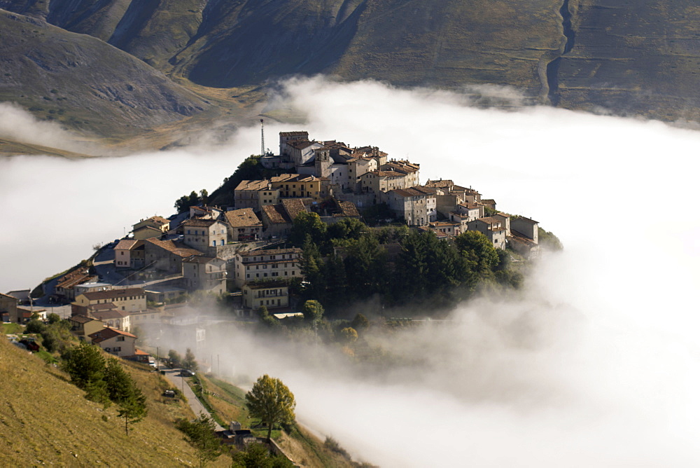 Monti Sibillini National Park, Fog, Castelluccio di Norcia, Umbria, Italy, Europe