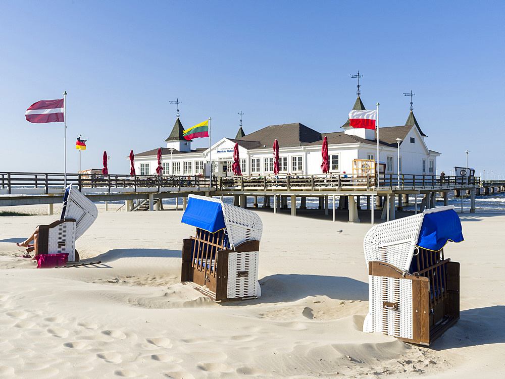 The famous pier in Ahlbeck, an iconic building in traditional german resort architecture  (Baederarchitektur) on the island of Usedom.  Europe,Germany, Mecklenburg-Western Pomerania, Usedom, June