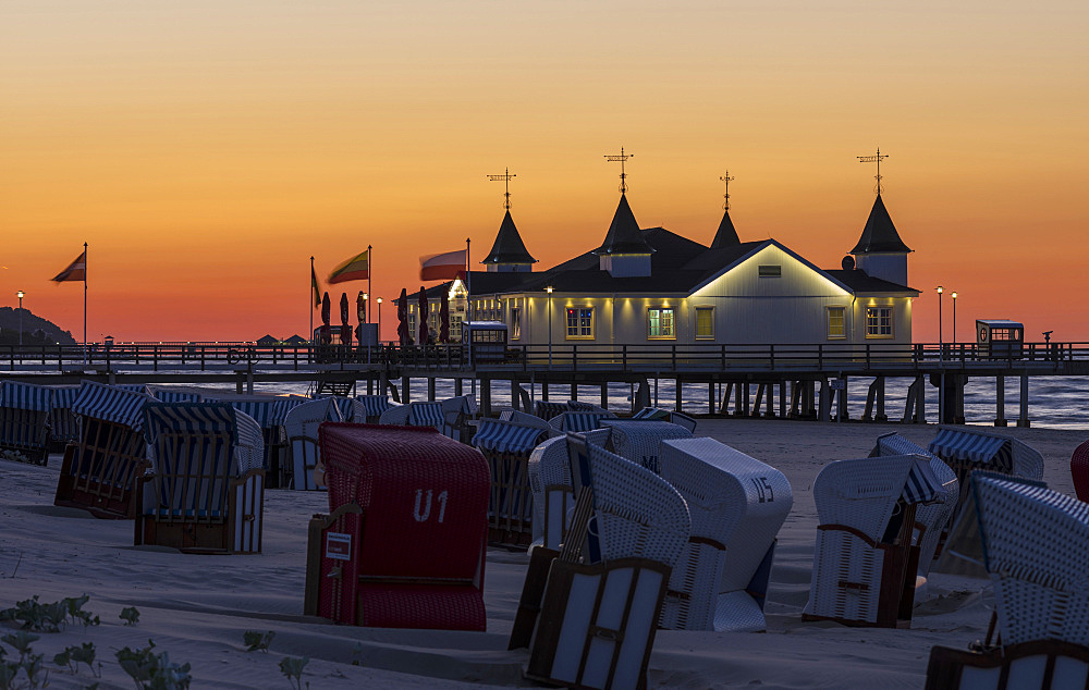 The famous pier in Ahlbeck, an iconic building in traditional german resort architecture  (Baederarchitektur) on the island of Usedom.  Europe,Germany, Mecklenburg-Western Pomerania, Usedom, June