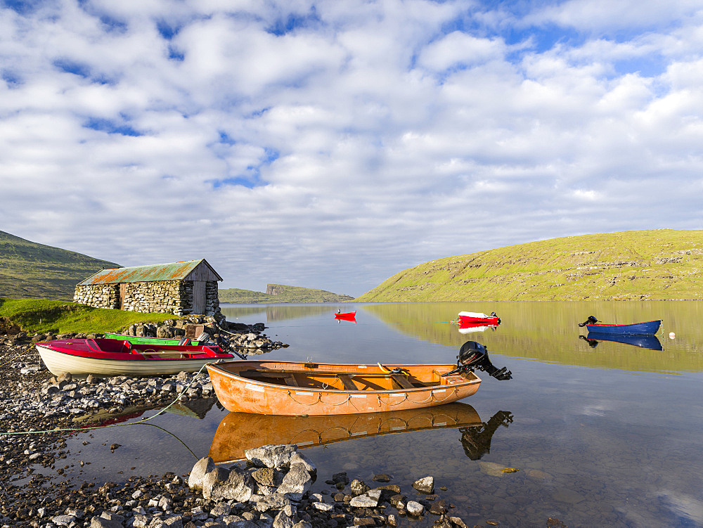 Lake Sorvagsvatn (Leitisvatn), the largest lake of Faroe.   The island Vagar, part of the Faroe Islands in the North Atlantic.  Europe, Northern Europe, Denmark, Faroe Islands