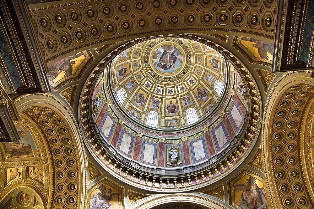 The Saint Stephen Basilica (Szent Istvan Bazilika) in Budapest Hungary at easter, the interior, Europe, Eastern Europe, Hungary, Budapest