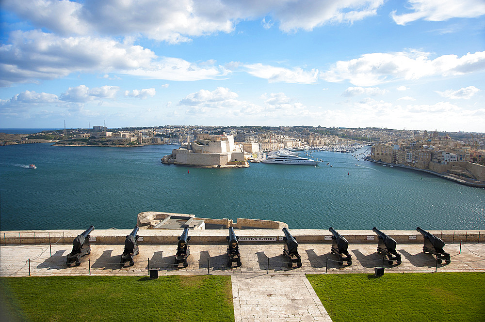 La Valletta, Capital of Culture 2018, Upper Baracca Garden, Grand Harbor; View of Vittoriosa, Malta Island, Mediterranean Sea, Europe