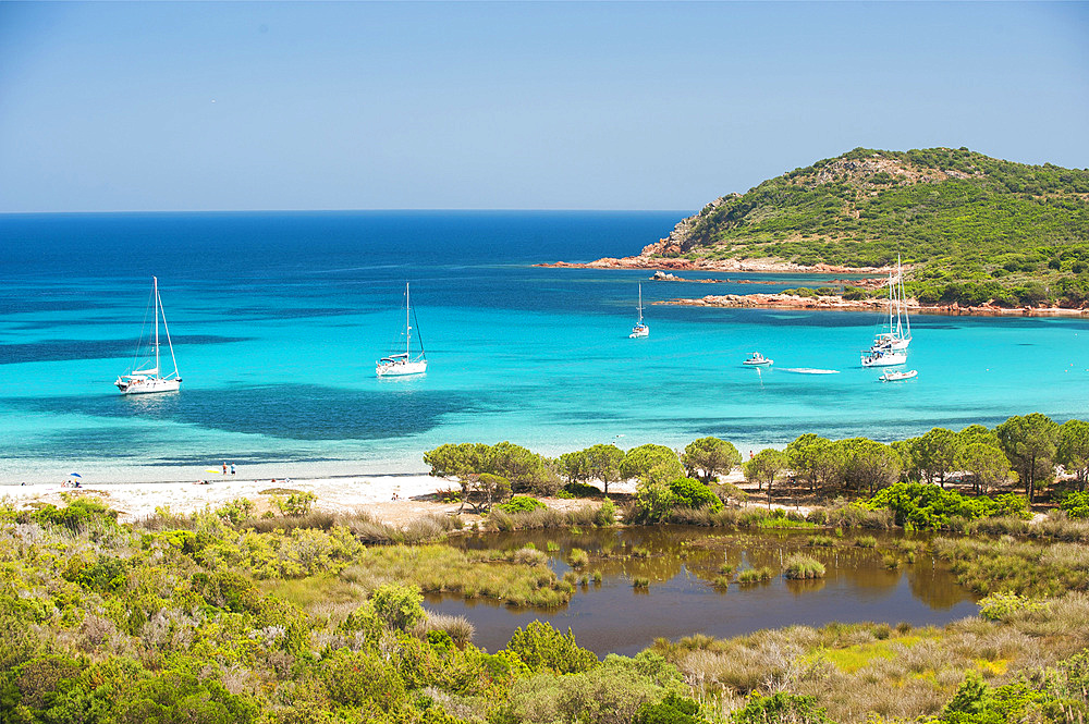 Rondinara bay seen from the side of the Prisarella pond, Corsica, France, Europe